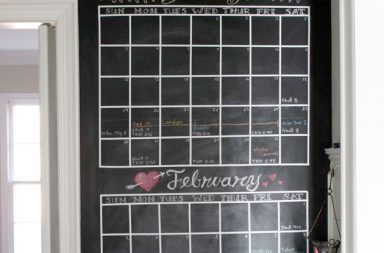 DIY Chalkboard Calendar