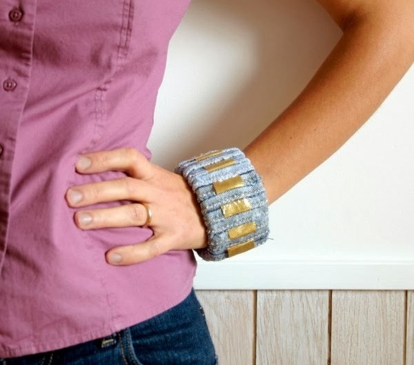 bracciale-con-jeans-riciclato