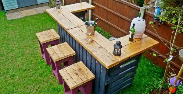 Angolo Bar Con Vecchi Pallet E Legno Di Recupero Passion Diy