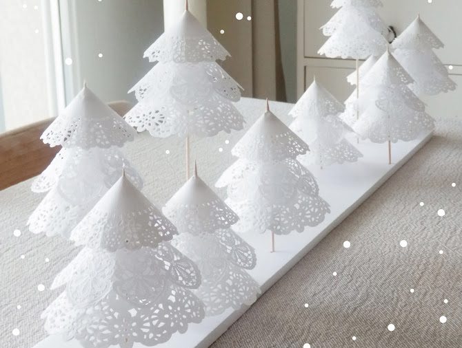 Centrini di carta in versione natalizia