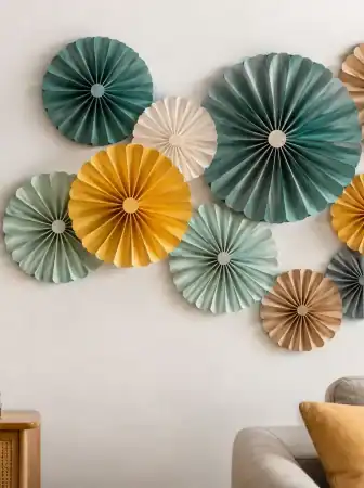 Idee per decorare parete con carta fai da te