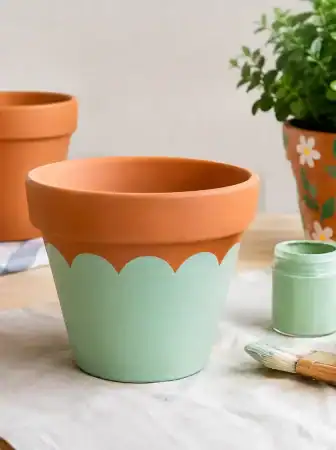 Come dipingere vasi in terracotta fai da te